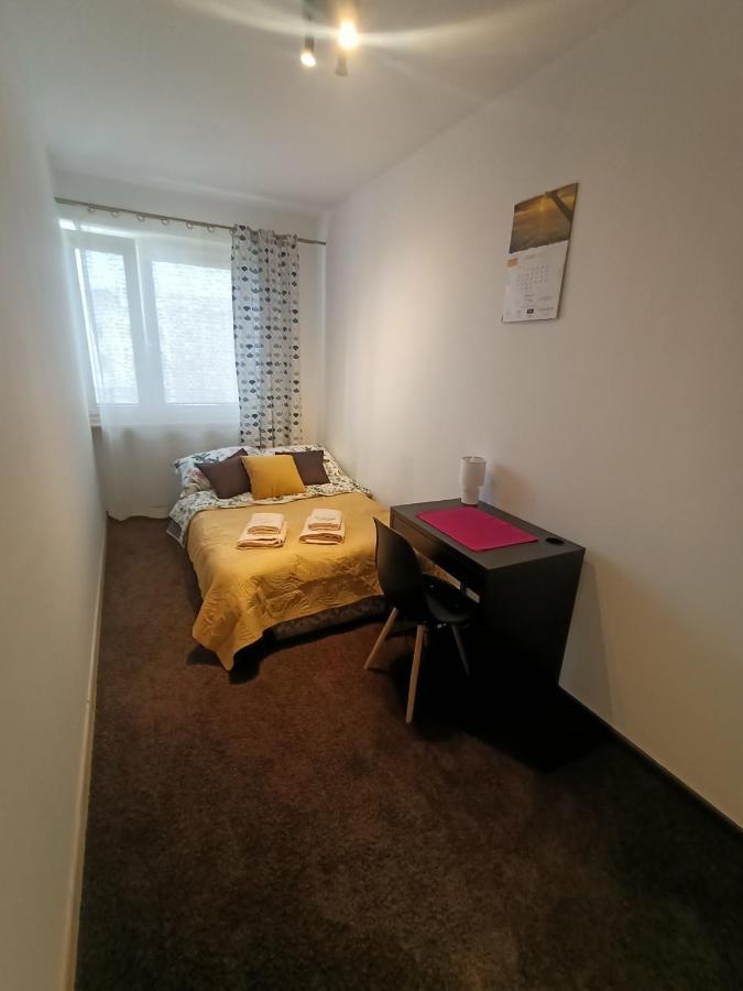Pokoje Do Wynajecia - Podwislocze 24 Rzeszow Ngoại thất bức ảnh
